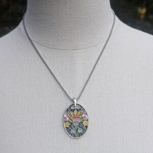 Handmade pendant necklace NWT